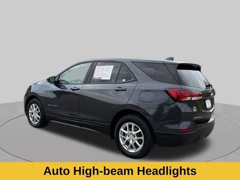 Used 2022 Chevrolet Equinox LS w/ LS Convenience Package FWD image 13