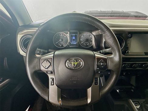 Used 2022 Toyota Tacoma SR5 image 11