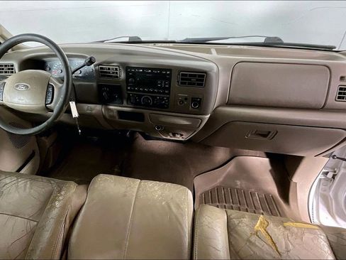 Used 2004 Ford F250 XL image 18
