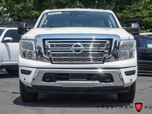 Used 2024 Nissan Titan SV w/ SV Convenience Package AWD/4WD image 17