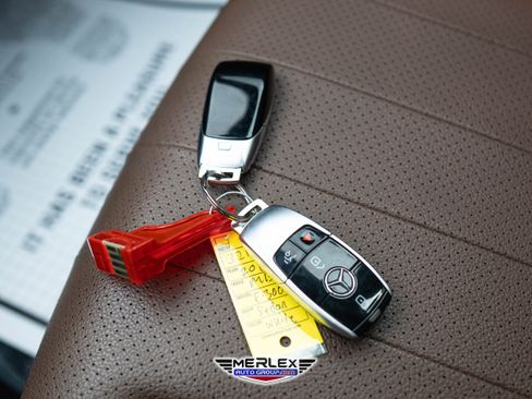 Used 2018 Mercedes-Benz E 300 w/ Premium 1 Package image 53