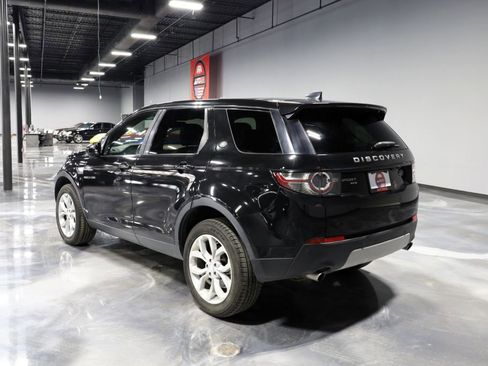 Used 2019 Land Rover Discovery Sport HSE image 5