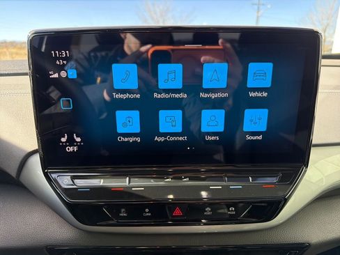 Used 2023 Volkswagen ID.4 Pro S Plus image 21