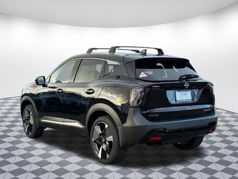 New 2026 Nissan Kicks SR image 5