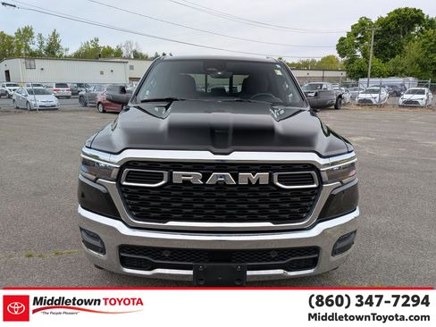 Used 2025 RAM 1500 Big Horn AWD/4WD image 8