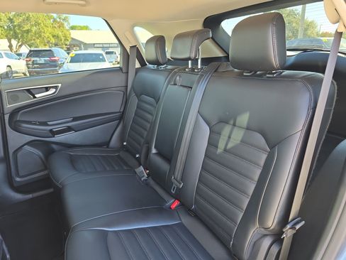 Used 2024 Ford Edge SEL image 15