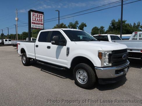 Used 2019 Ford F250 XL w/ Power Equipment Group AWD/4WD image 7