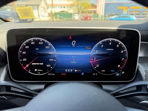 Used 2025 Mercedes-Benz GLC 43 AMG 4MATIC image 22