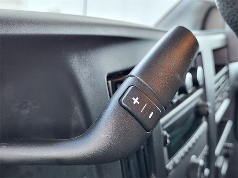 Used 2023 GMC Savana 2500 w/ Driver Convenience Package image 17