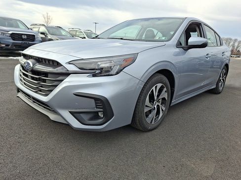 Certified 2025 Subaru Legacy Premium image 3