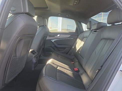 Used 2024 Audi A6 Premium Plus image 6