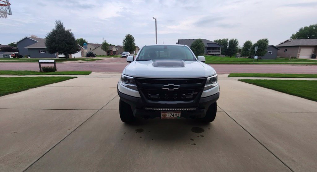 Used 2020 Chevrolet Colorado ZR2 AWD/4WD image 3