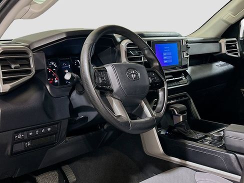 Used 2022 Toyota Tundra SR5 AWD/4WD image 7