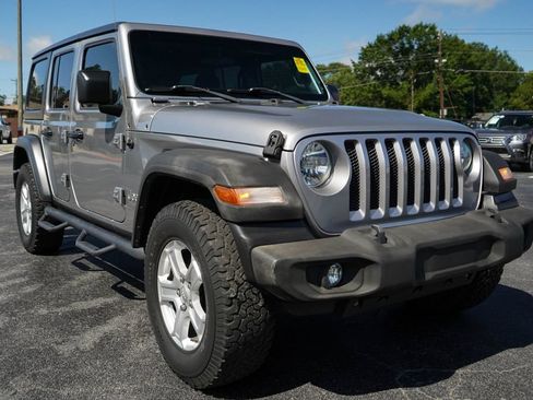 Used 2018 Jeep Wrangler Unlimited Sport AWD/4WD image 36