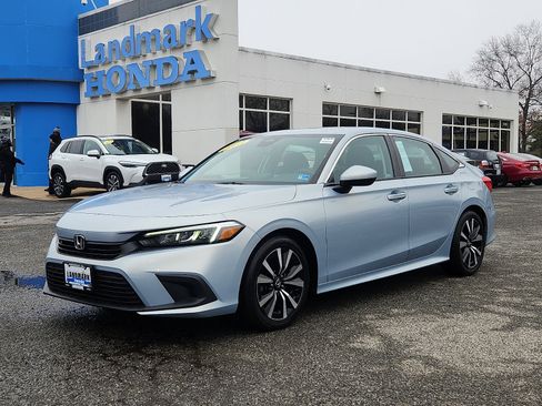 Used 2023 Honda Civic EX image 1