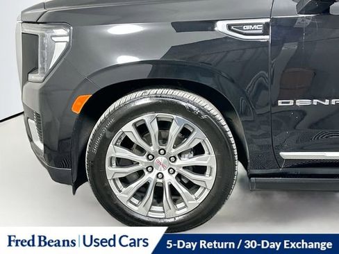 Used 2022 GMC Yukon Denali w/ Denali Premium Package image 36