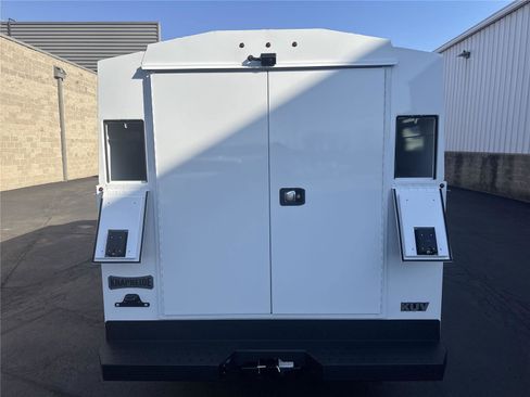Used 2024 Ford Transit 350 w/ Interior Upgrade Package RWD image 4