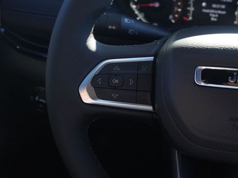 New 2026 Jeep Compass Limited image 69