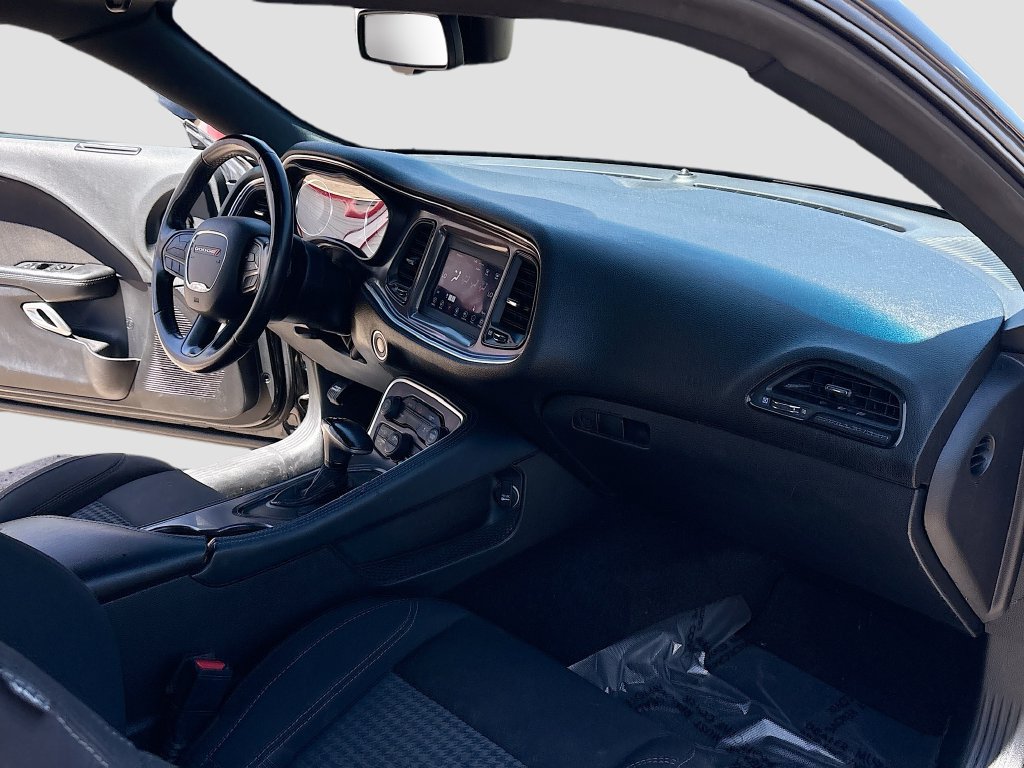 Used 2021 Dodge Challenger SXT RWD image 26