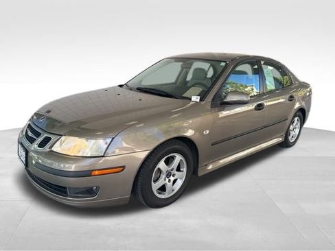 Used 2004 Saab 9-3 Linear image 1