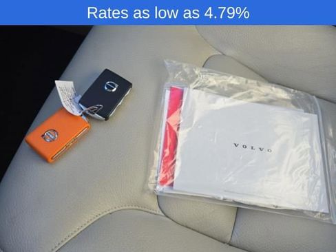 Certified 2023 Volvo XC90 B6 Plus image 7