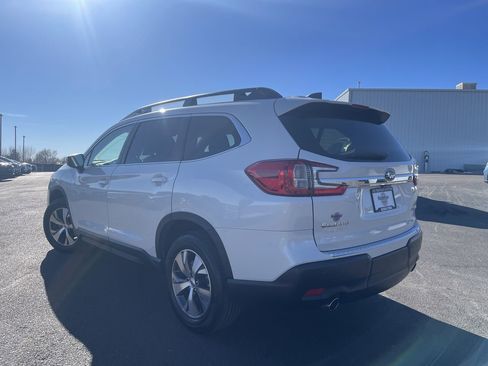 Certified 2025 Subaru Ascent Premium image 5