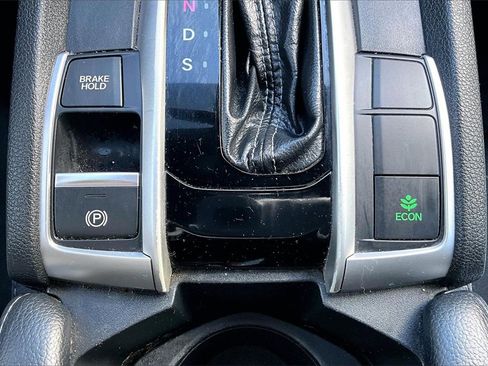 Used 2019 Honda Civic Sport image 31