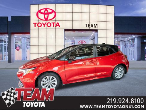 Used 2024 Toyota Corolla SE image 1