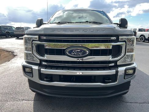 Used 2020 Ford F250 XLT w/ XLT Value Package image 2