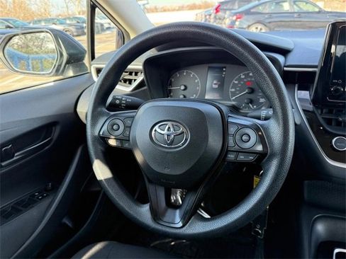 Used 2024 Toyota Corolla LE image 12