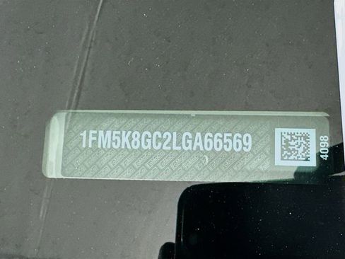 Certified 2020 Ford Explorer ST w/ ST High-Performance Pack image 26