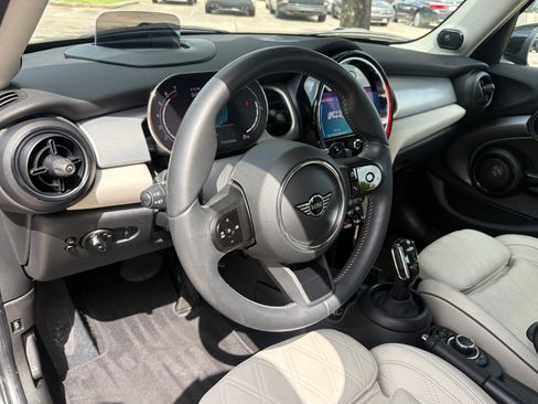 Used 2023 MINI Cooper S FWD image 4