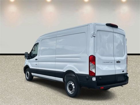 New 2025 Ford Transit 250 148 Medium Roof image 7