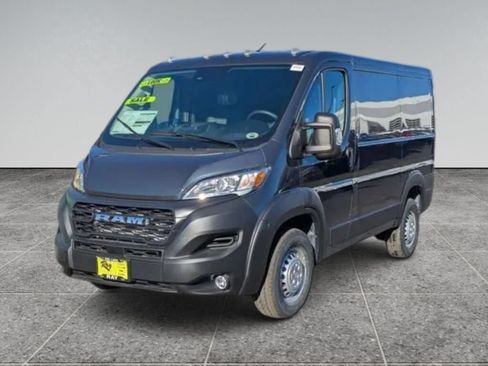 Used 2026 RAM ProMaster 1500 w/ Convenience Group FWD image 4