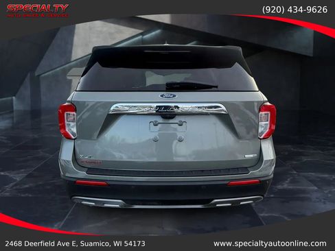 Used 2020 Ford Explorer XLT w/ Equipment Group 202A image 4