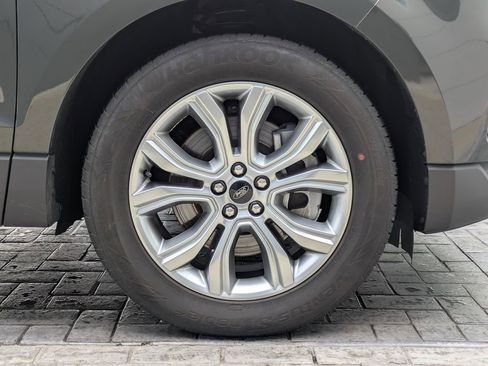 Used 2024 Ford Edge Titanium w/ Equipment Group 301A image 11