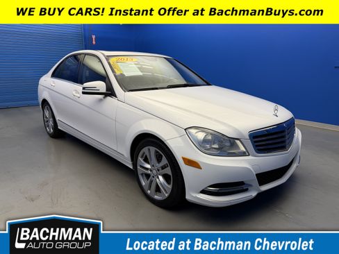Used 2013 Mercedes-Benz C 300 4MATIC Sedan image 1