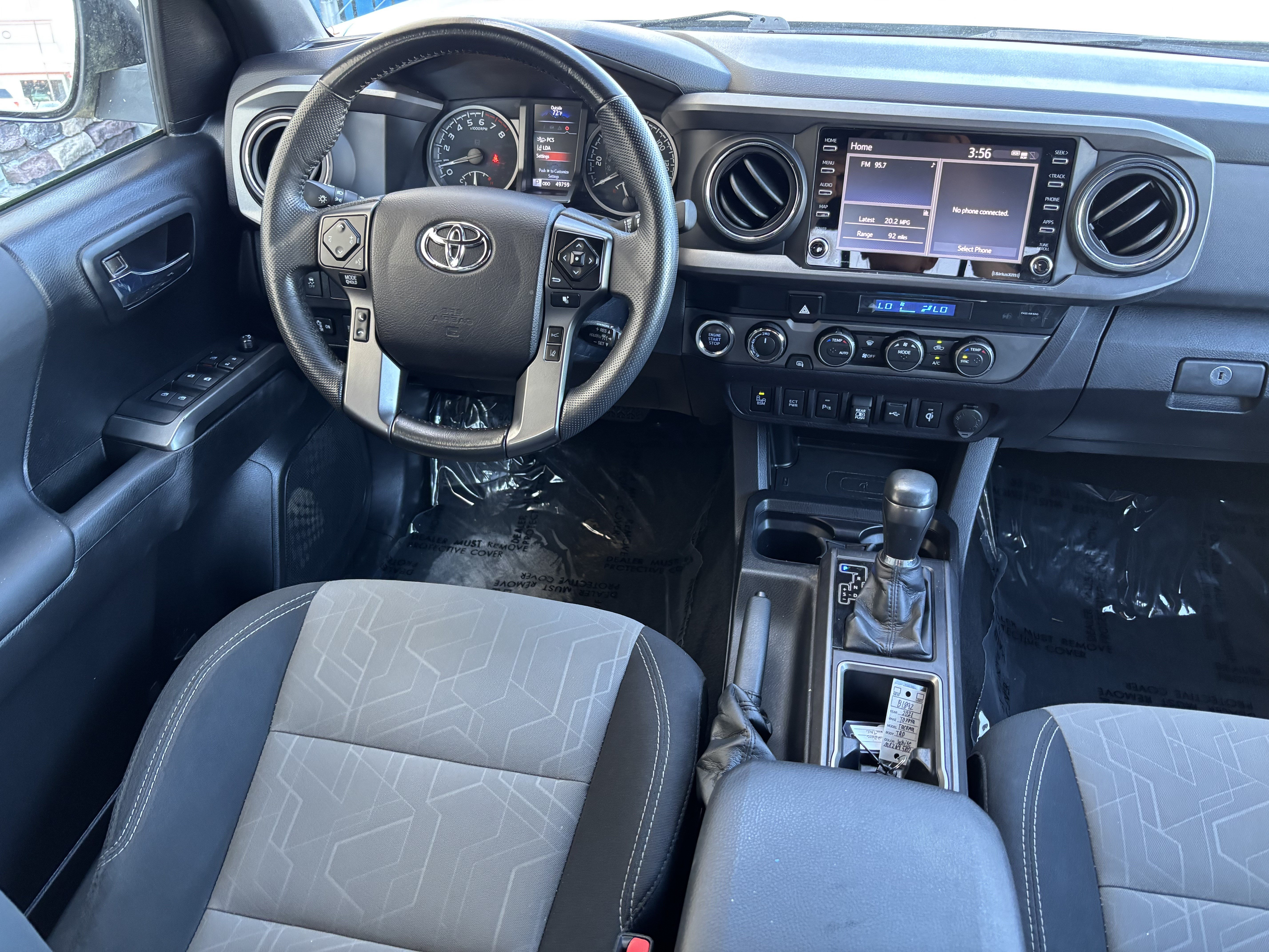 Used 2021 Toyota Tacoma TRD Off-Road w/ Technology Package AWD/4WD image 20