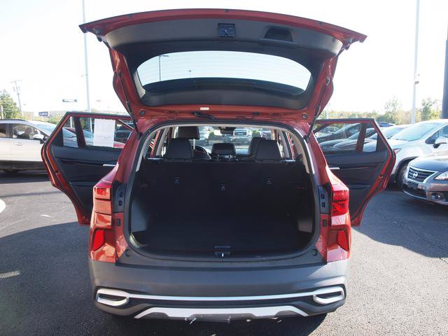 Used 2021 Kia Seltos S FWD image 5