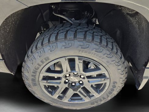 New 2026 Chevrolet Silverado 1500 Custom Trail Boss AWD/4WD image 28