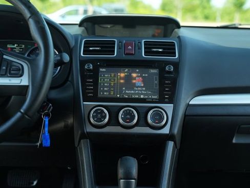 Used 2016 Subaru Crosstrek 2.0i Premium AWD/4WD image 29