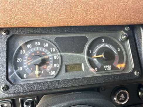 Used 2001 HUMMER H1 4-Door Open Top image 3