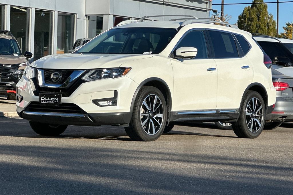 Used 2020 Nissan Rogue SL FWD image 11