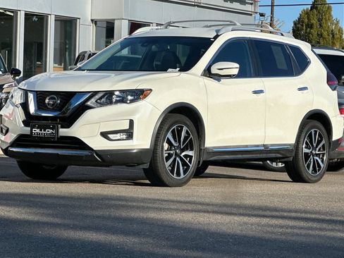 Used 2020 Nissan Rogue SL FWD image 11