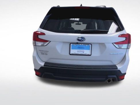 Used 2024 Subaru Forester Limited image 7