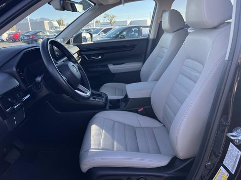 Used 2025 Honda CR-V EX-L image 19