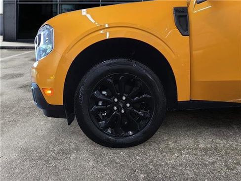 Certified 2023 Ford Maverick XLT w/ Black Appearance Package FWD image 14