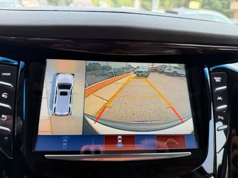 Used 2017 Cadillac Escalade ESV Luxury AWD/4WD image 26