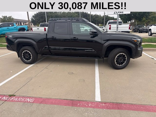Used 2024 Toyota Tacoma TRD Off-Road w/ TRD Off Road Premium Package AWD/4WD image 2