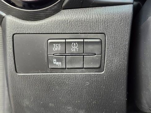 Used 2017 MAZDA CX-3 Touring image 23